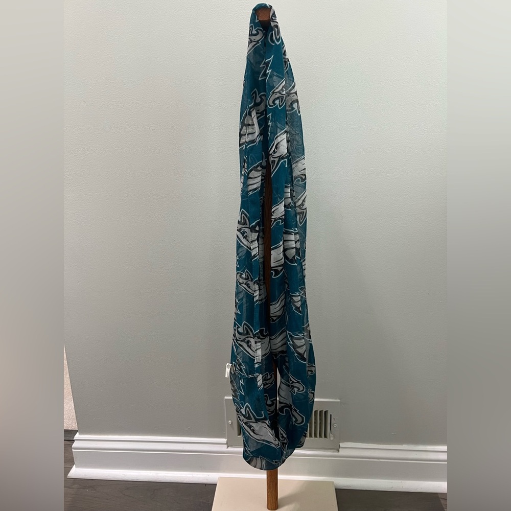 Forever Collectibles NFL Philadelphia Eagles Sheer Infinity Scarf - Picture 4 of 4